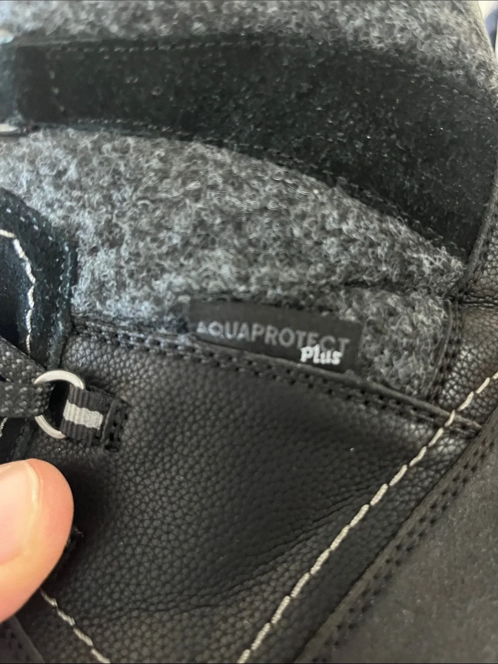 Women's Waterproof Winter Boot - Black